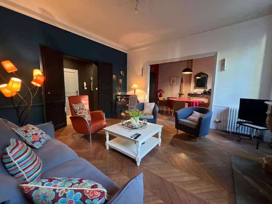 Coeur De Ville, Garage Prive Et Gratuit Avec Terrasse ! Cahors Ngoại thất bức ảnh
